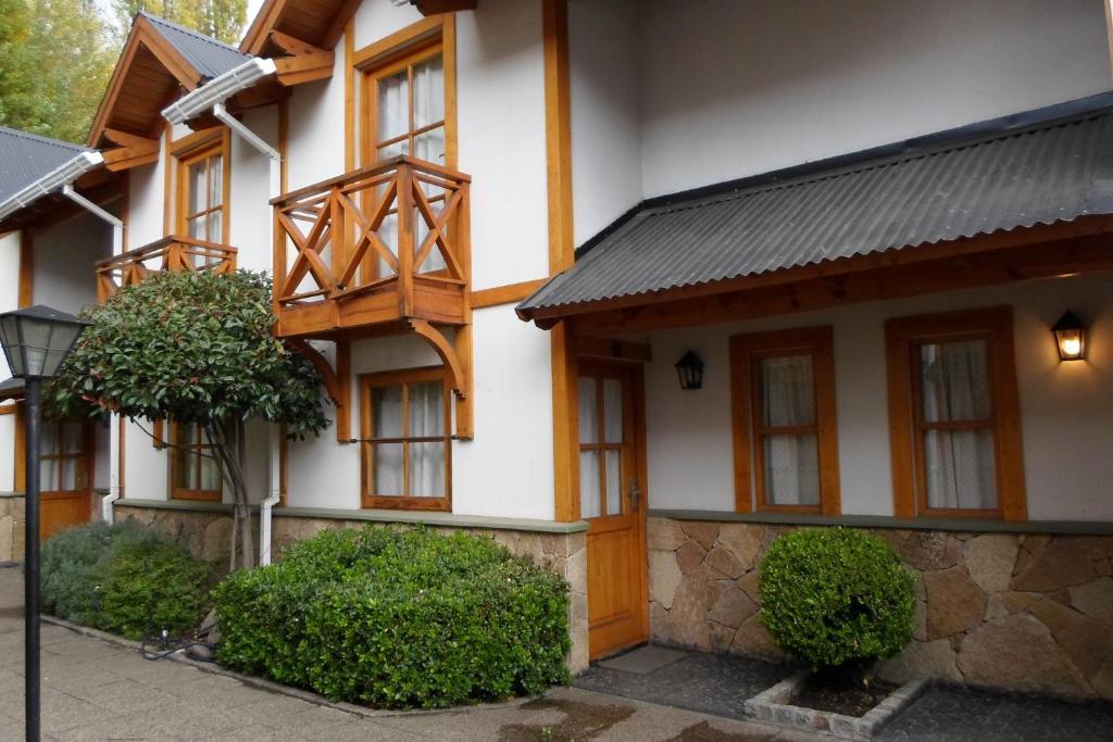 Apart Hotel My Friends San Martín de los Andes Zewnętrze zdjęcie