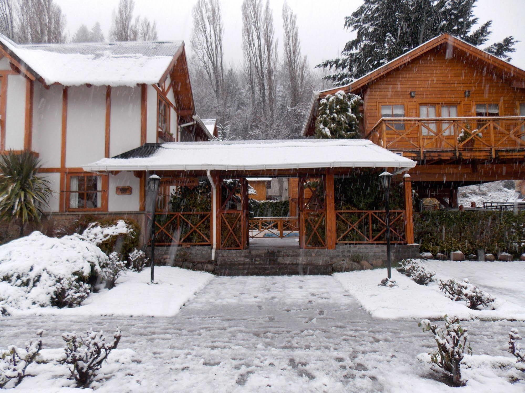 Apart Hotel My Friends San Martín de los Andes Zewnętrze zdjęcie